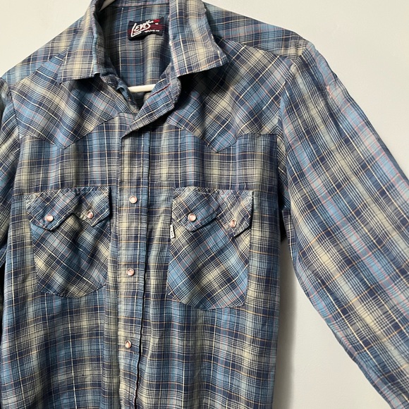 **SALE **Vintage Levi’s White Tab Western Pearl Snap Button Shirt Tapered Fit - Picture 4 of 10